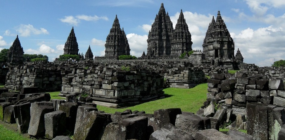 Cerita Bandung Bondowoso Dan Rara Jonggrang, Legenda Candi Sewu (1000 Candi)