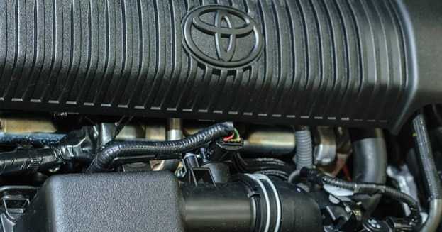 Servis Mobil Toyota