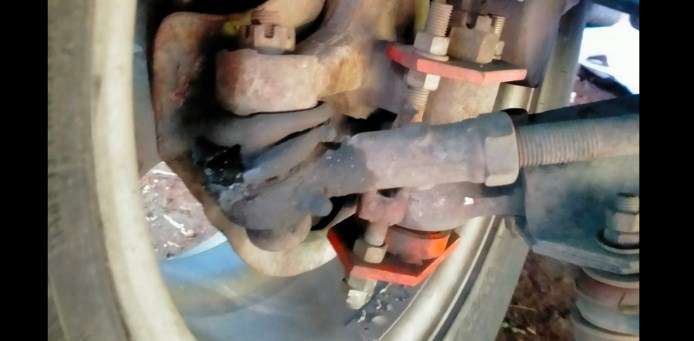 Penyebab Tie Rod Panther Rusak Dan Ini Cirinya